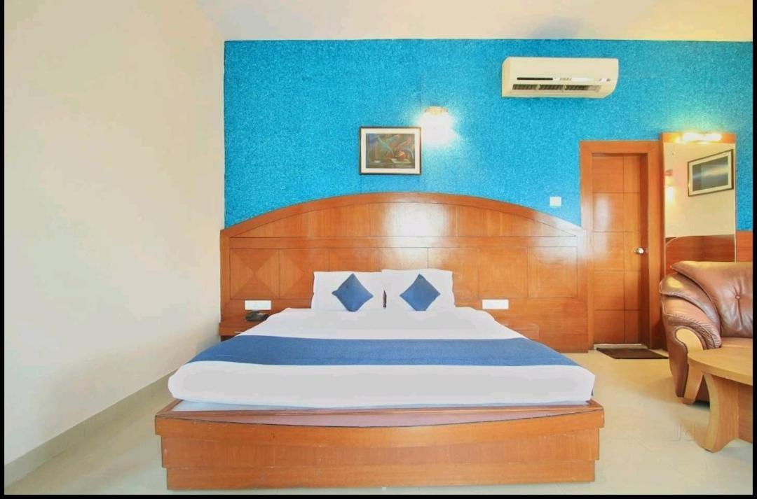 Hotel Stay By The Way Mysore Εξωτερικό φωτογραφία