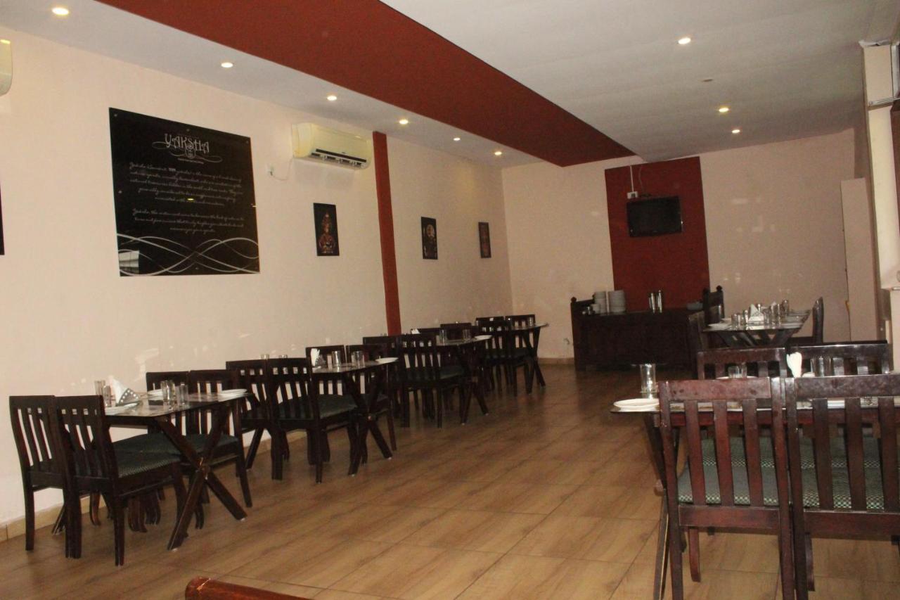 Hotel Stay By The Way Mysore Εξωτερικό φωτογραφία