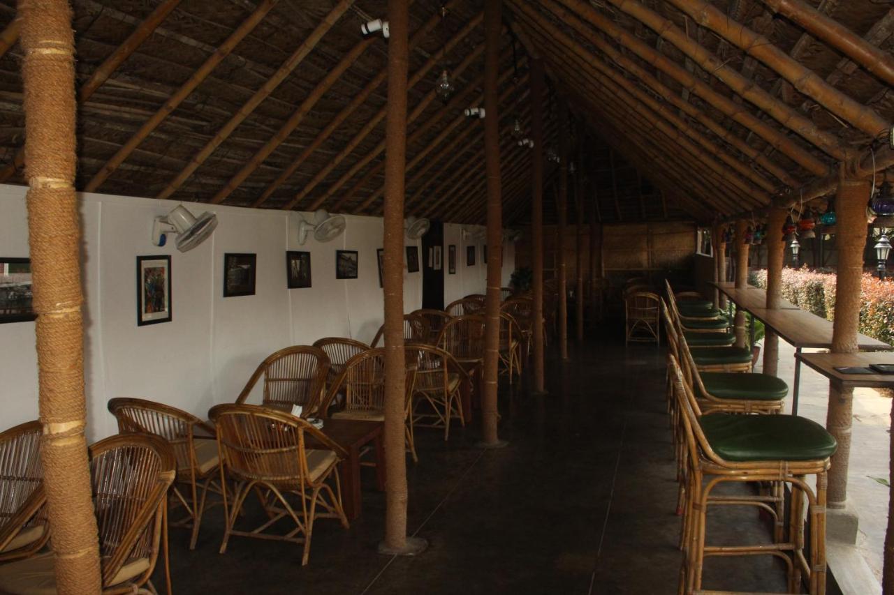 Hotel Stay By The Way Mysore Εξωτερικό φωτογραφία